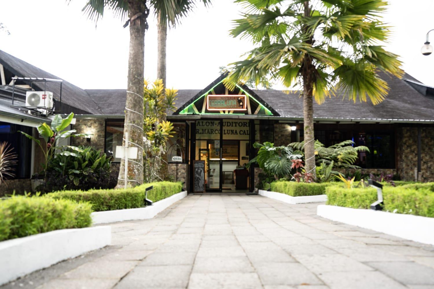 Terra Luna Lodge Tena Exterior photo